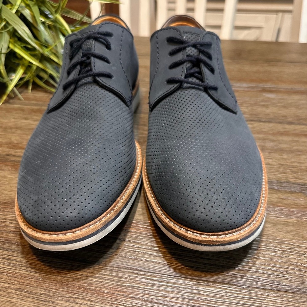 Clarks Atticus Perforated Gray Suede Leather Dress Shoes Mens‎ 10.5 US 45 EU - Picture 3 of 11